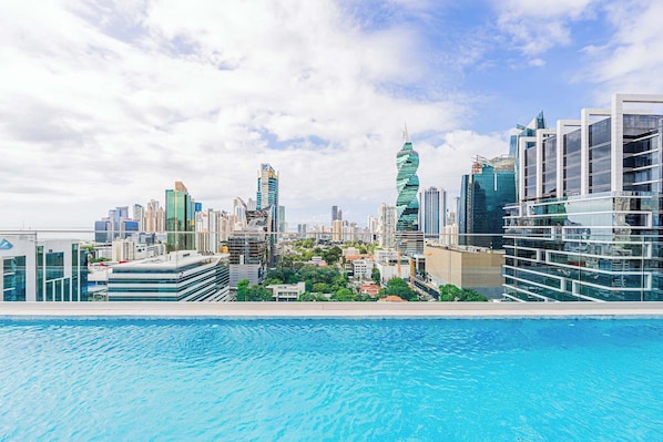 Apartment | 1 bedroom, Internet - w Contemporary 1BR in Vibrant Obarrio (Panama City)