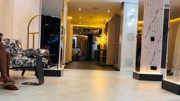 Kawasan tempat duduk lobi