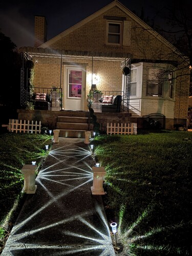 Charming 3-bedroom house in delightful Dayton with AC