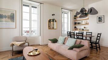 Apartment | Living area