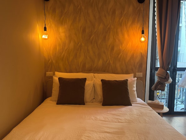 1 غرفة نوم ومكواة/لوح كي وواي فاي وملاءات أسرّة