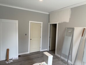 Interior - New 3 Bedroom with Private Pool & big yd walking distance downtown York Beach.. (York)