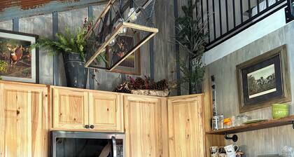 Cozy pond house nestled in nature waiting for you to enjoy