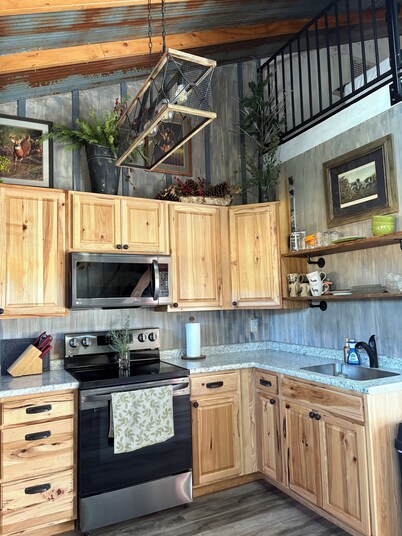 Cozy pond house nestled in nature waiting for you to enjoy