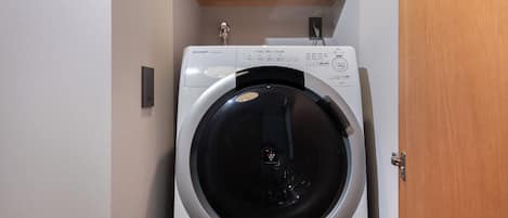 Design Townhome, Garden View | Living area