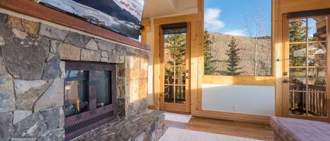 House, 3 Bedrooms | Interior