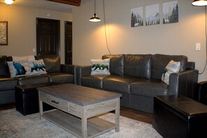 Cabane, 3 chambres | Coin séjour