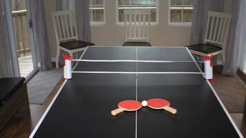 Cabin, 3 Bedrooms | Game room