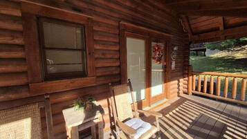 Cabin, 2 Bedrooms | Terrace/patio