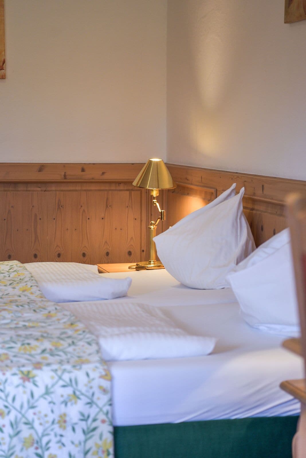 Comfort Double Room, Courtyard View | Hypo-allergenic bedding, minibar, in-room safe, desk