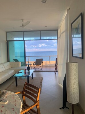 Interior - Your Exclusive Seaside Penthouse - Panoramic Views & Full Amenities (Chicxulub)