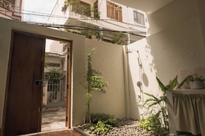 Comfort House, 4 Bedrooms, Private Bathroom, Beachside | Private kitchen - Brenda Home (Nha Trang)