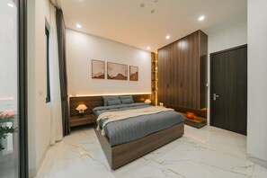 豪華雙人房, 1 張特大雙人床, 陽台 | 義大利 Frette 床單、高級寢具、羽絨被、記憶床墊