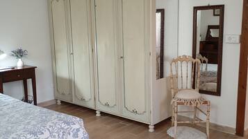 1 Schlafzimmer, Zimmersafe, kostenloses WLAN, BettwÀsche