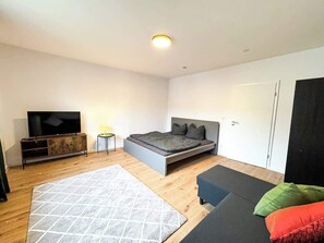 Interior - Spacious South-Berlin Apartment with parking (Großbeeren)