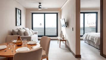 Desk, iron/ironing board, travel crib, WiFi