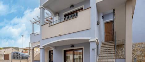 Apartment | Exterior detail