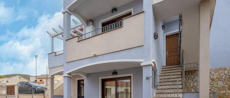 Apartment | Exterior detail