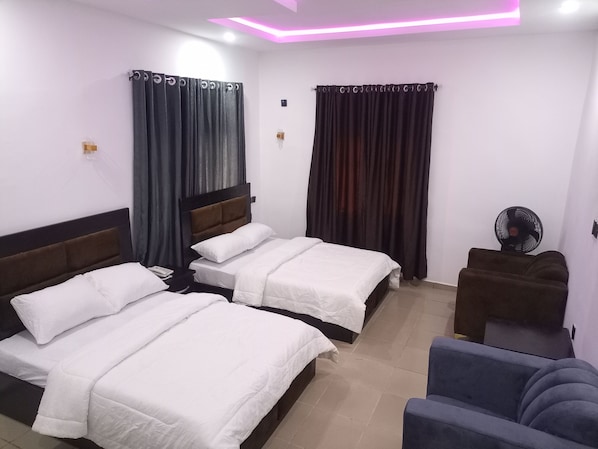 Iron/ironing board, free WiFi