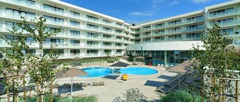 Indoor pool, seasonal outdoor pool
