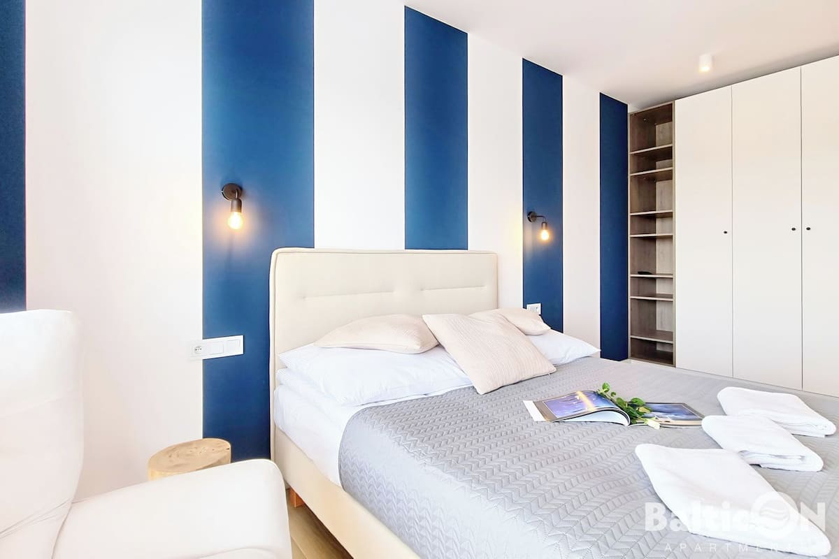 Classic Apartment, Pool View (B409)