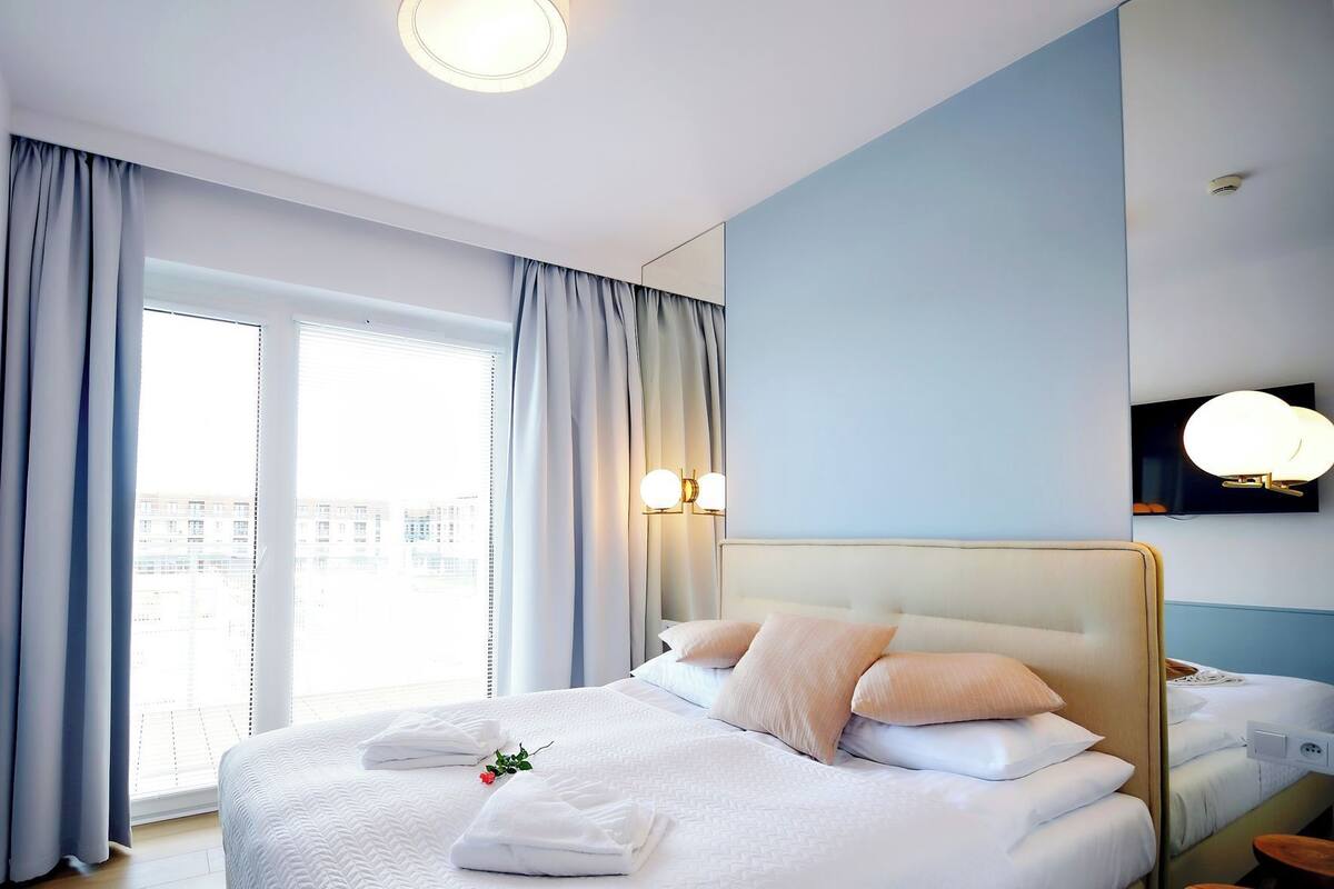 Fer et planche à repasser, Wi-Fi gratuit, draps fournis