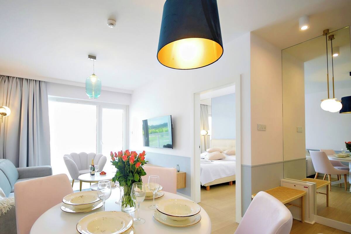 Classic-Apartment, Poolblick (A308) | Essbereich im Zimmer