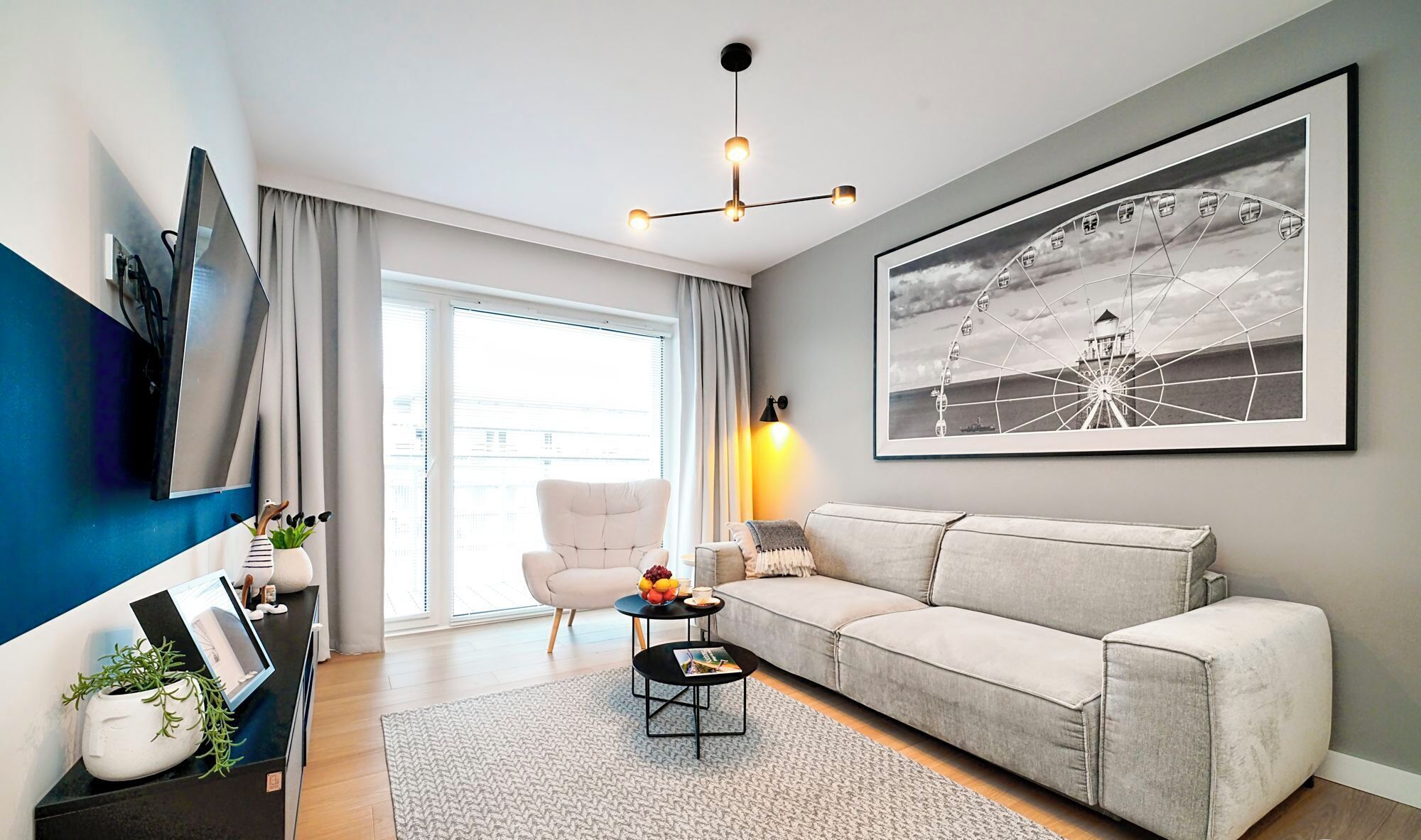 40-inch Smart TV with digital channels