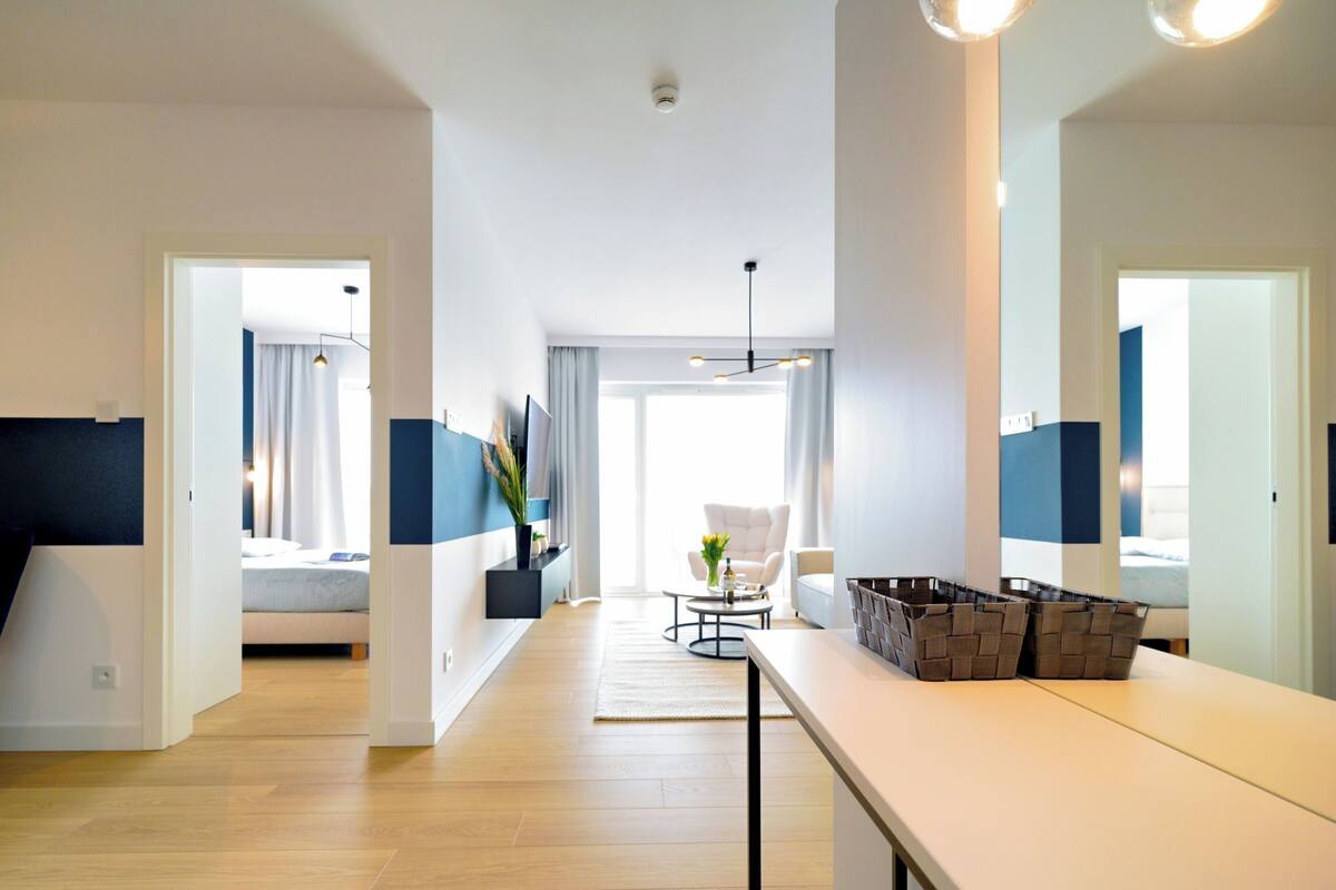 40-inch Smart TV with digital channels