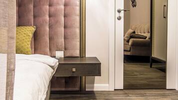 1 camera, ferro/asse da stiro, Wi-Fi, lenzuola