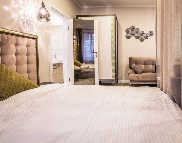 1 室のベッドルーム、アイロン / アイロン台、WiFi、ベッドシーツ