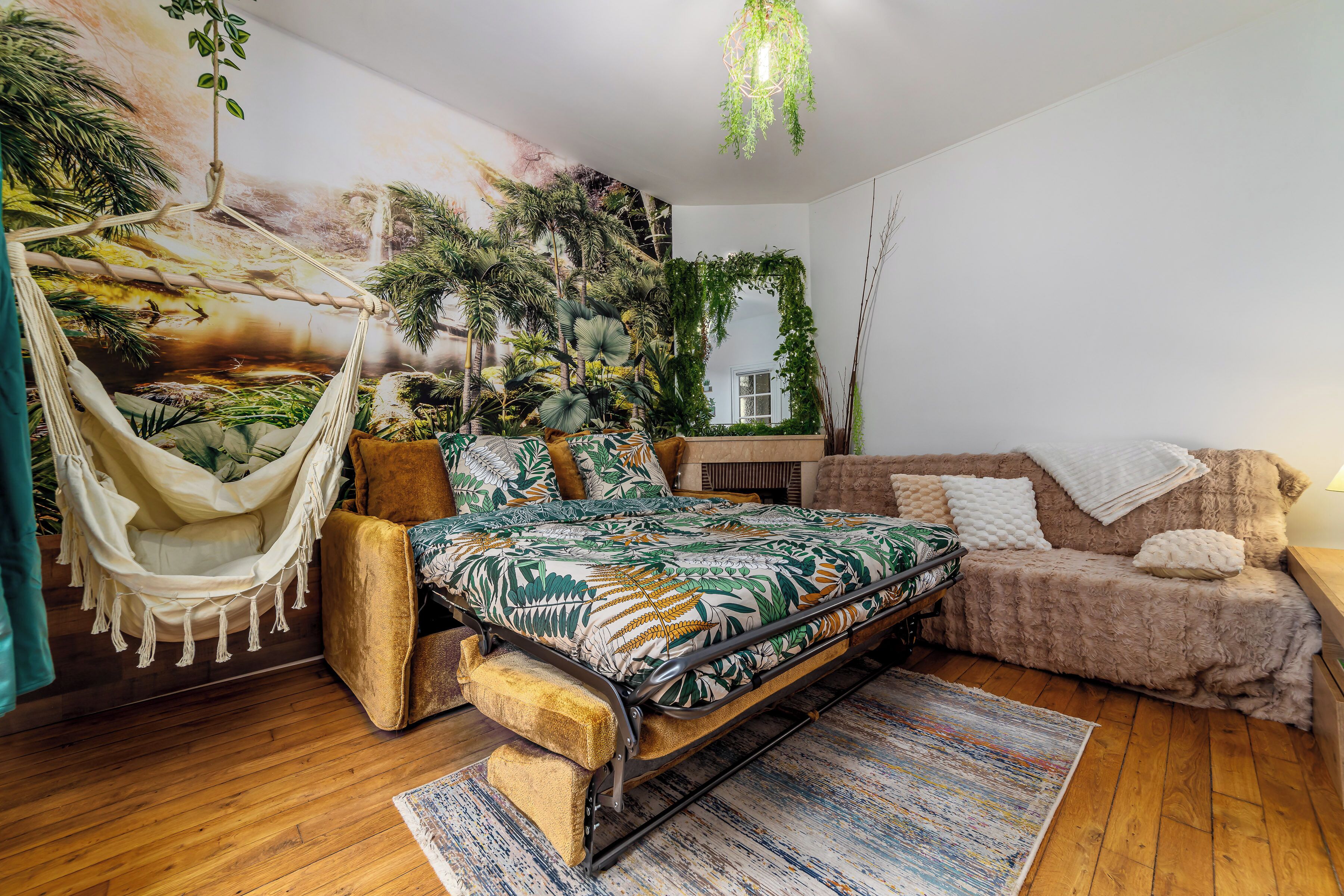 Télévision, cheminée