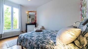 2 slaapkamers, een strijkplank/strijkijzer, wifi, beddengoed