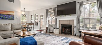 Spacious 4BR home for 12, Family Fun, DFW World Cup, Concerts, Sports, Rodeos