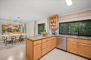 Microwave, oven, stovetop, dishwasher - Tropical Retreat Naples, FL - Private heated pool & patio with outdoor living (Naples)
