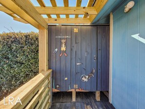 Exterior detail - Blue Chip - NEW Pet Friendly Oceanfront Oasis! (Topsail Beach)