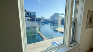 Interior - NEW! Channel  views * Private Boat Slip * Pool & Patio (South Padre Island)