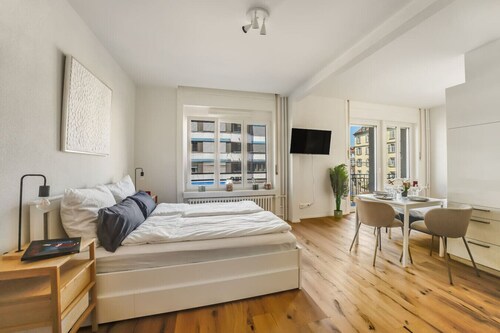 Top moderne Wohnung sehr zentral zur Messe