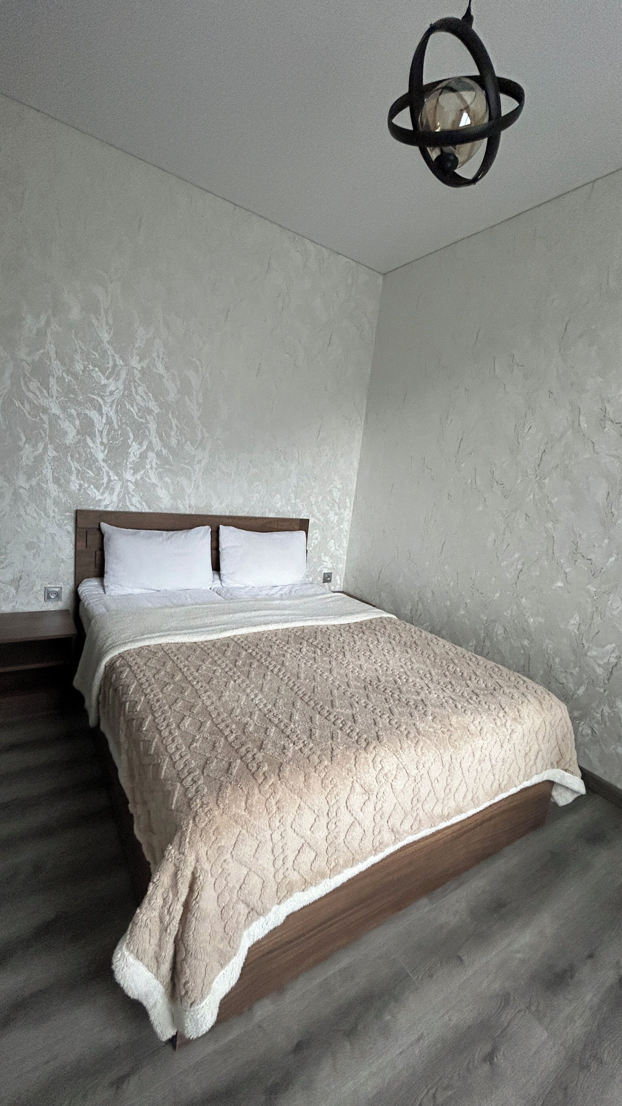 Comfort Double Room, 1 Queen Bed, Allergy Friendly, Mountain View | Free WiFi