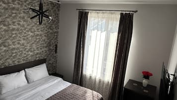 Double Room, Mountain View