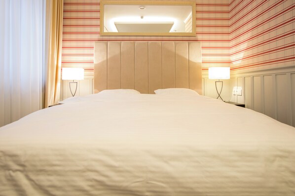 Fer et planche à repasser, Wi-Fi, draps fournis