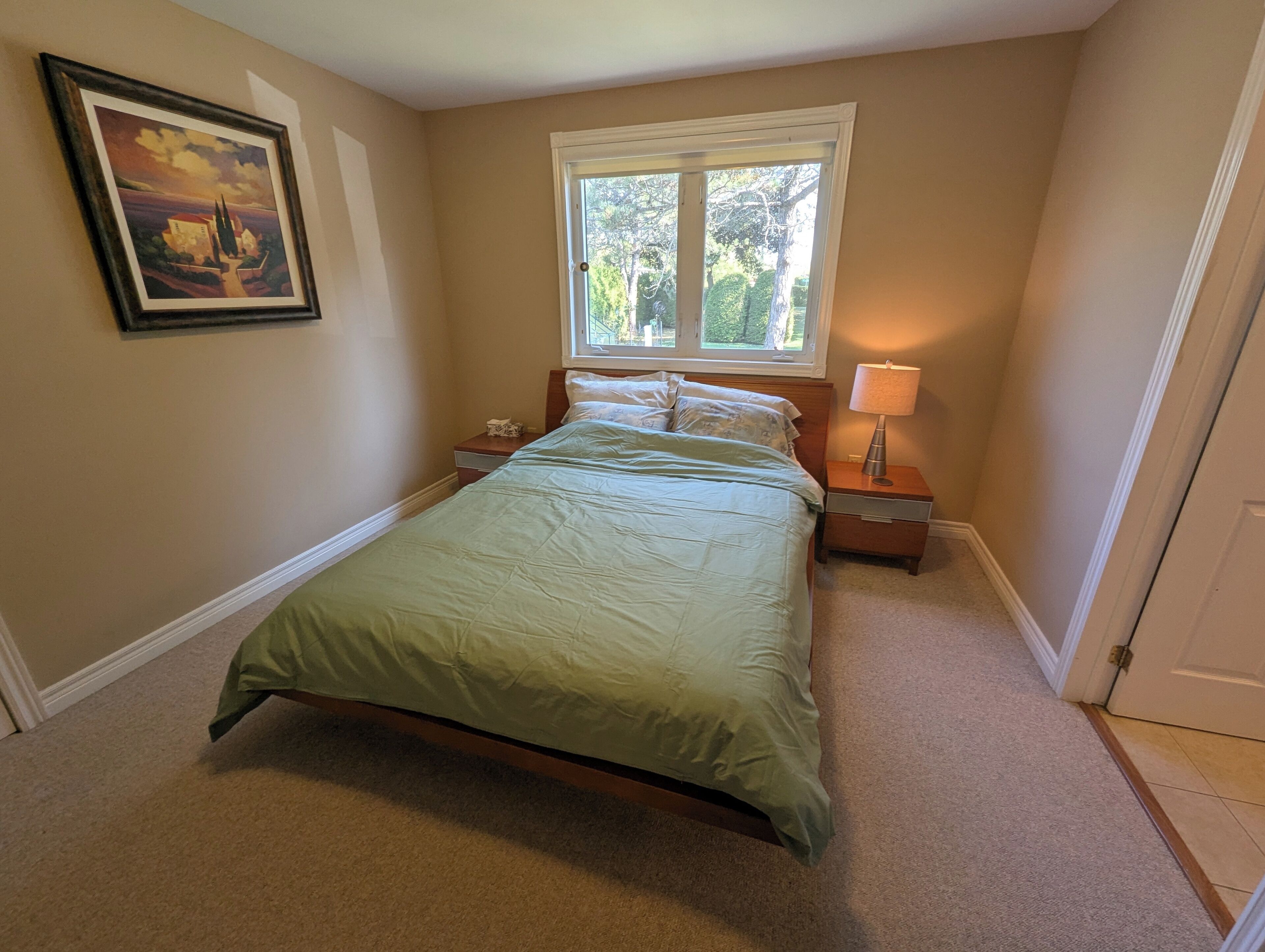 مكواة/لوح كي وواي فاي وملاءات أسرّة