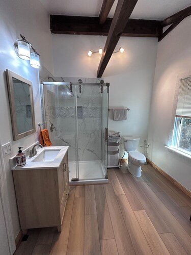 Fully Renovated Serene Log Cabin Escape in NW Metro ATL Powder Springs West Cobb