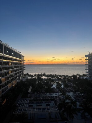 Exterior - Junior Suite Stunning Ocean View (Cancun)