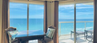 Emerald Isle #1203 Beach Chairs & Umbrella Service Included