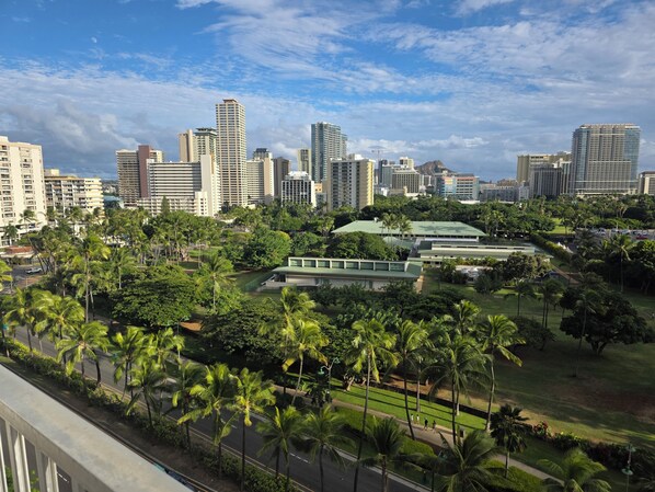 Property grounds - 10th Fl Inn on the Park | Pool | AC | City & Park View (Honolulu)