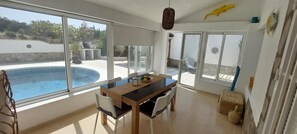 تناول الطعام