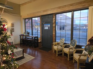 Front of property - Bluebird Place (Elk City)