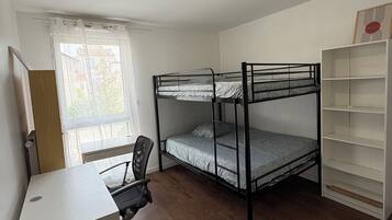 Iron/ironing board, internet, bed sheets