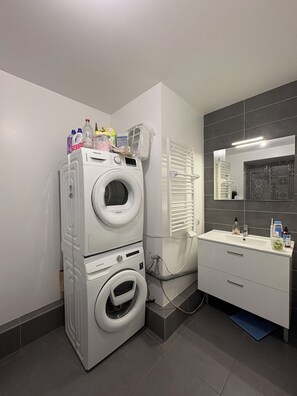 Free toiletries, hair dryer, towels, soap